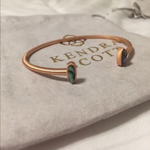 Kendra Scott “mavis” bracelet in abalone